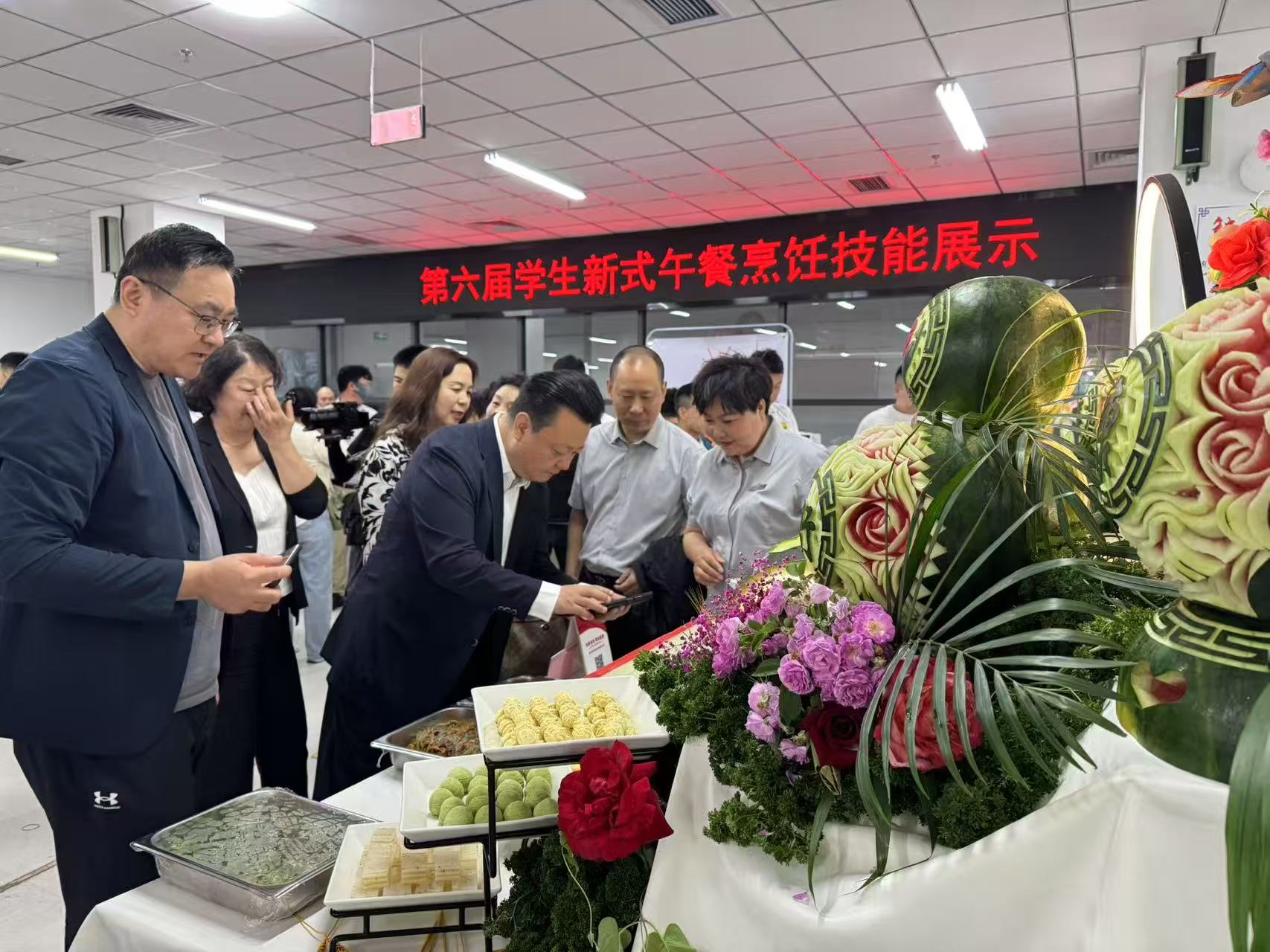 創(chuàng)新食譜繪美味健康畫卷，圣禾載譽(yù)而歸續(xù)寫學(xué)生餐暖心新篇章